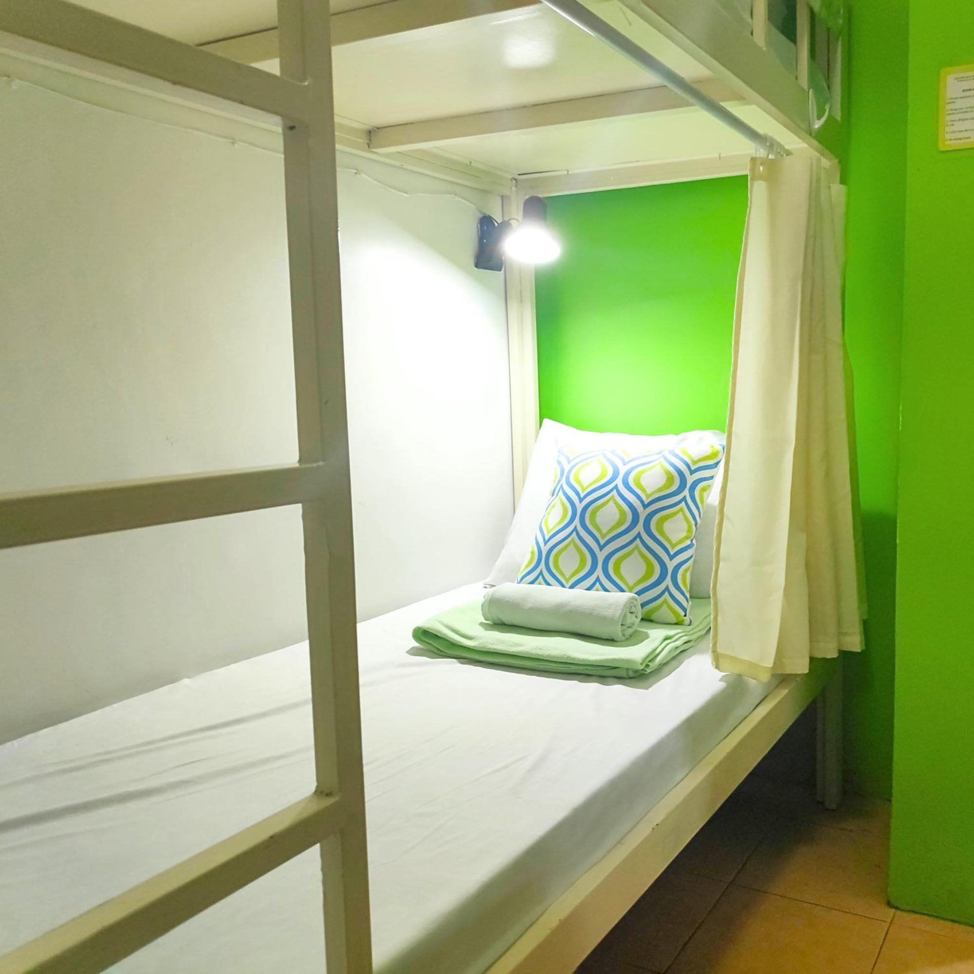Crossroads Hostel Manila Mandaluyong Luaran gambar